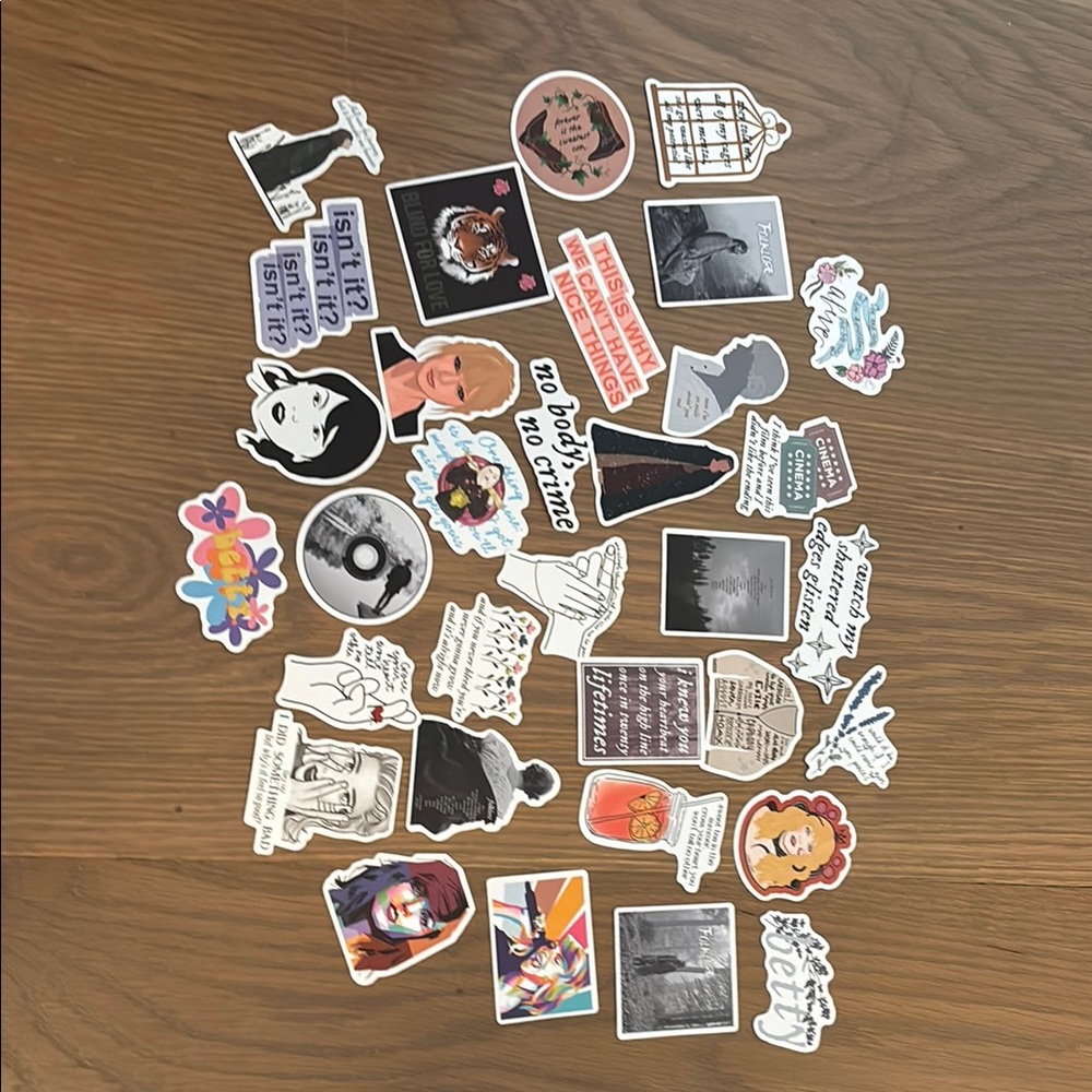 35 Pack of Taylor Swift Stickers